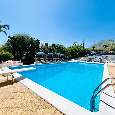 Villa Giada Carini Bagian luar foto